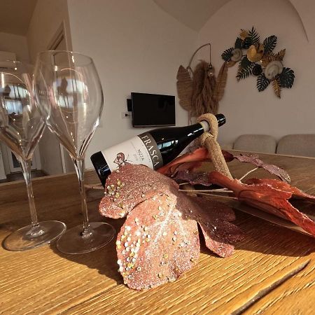 Gioiello Sul Lago D'Iseo Sale Marasino Ngoại thất bức ảnh