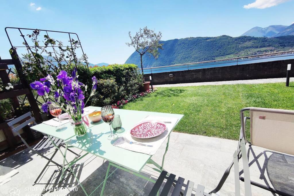 Gioiello Sul Lago D'Iseo Sale Marasino Ngoại thất bức ảnh